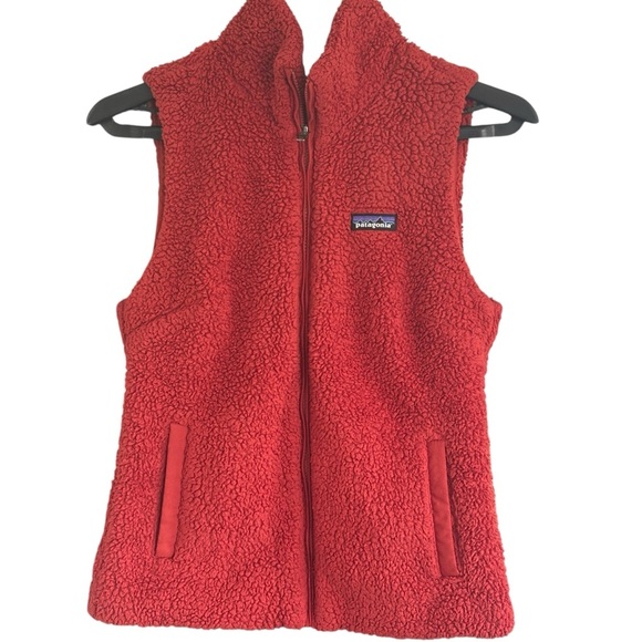 Patagonia Los Gatos Rust Fuzzy Soft Vest Womens Size Medium - Picture 1 of 8
